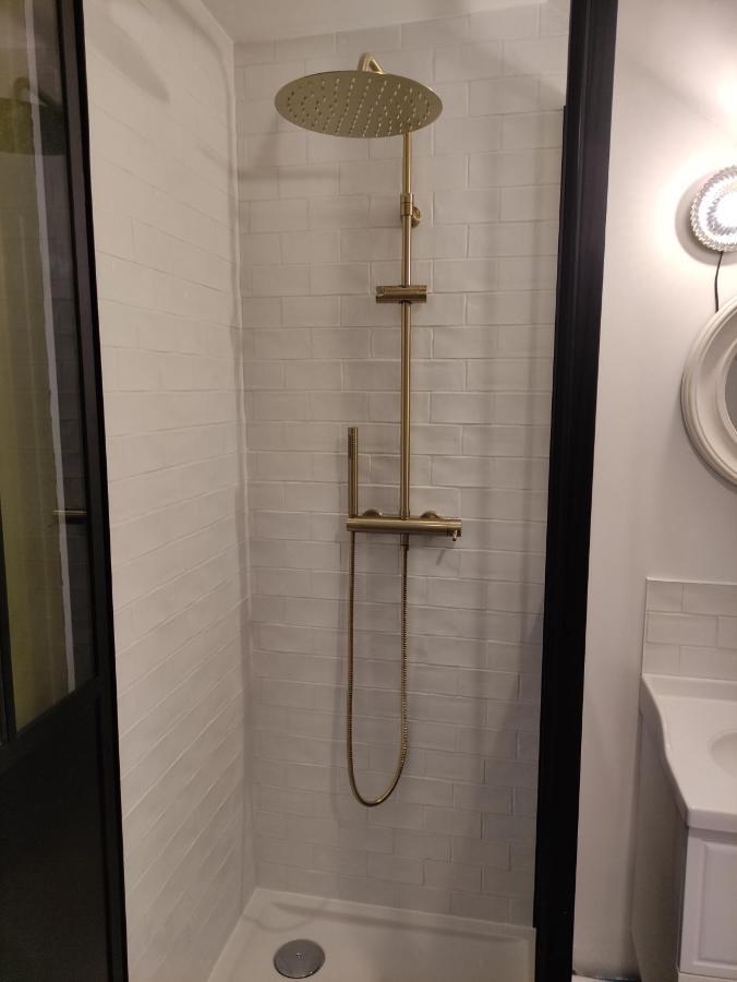Apartament Studio Jeanne L Rouen Zewnętrze zdjęcie