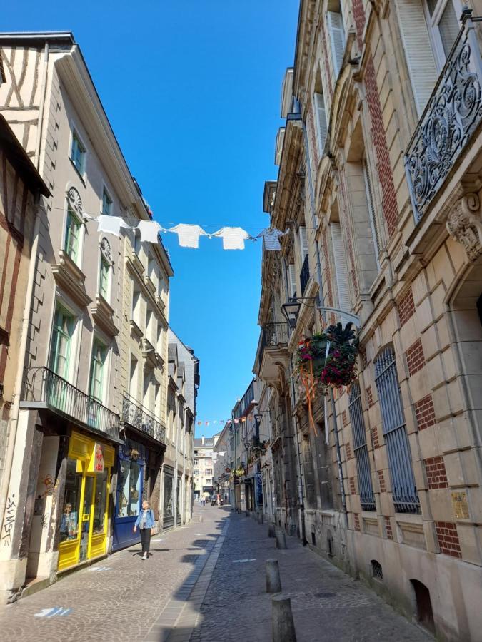 Apartament Studio Jeanne L Rouen Zewnętrze zdjęcie